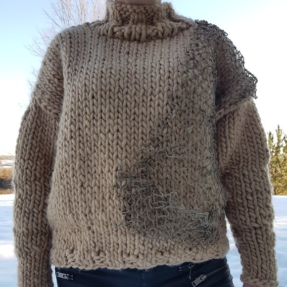 Wool winter set, hazelnut, sweater and matching hat, hand knitted - Picture 6 of 10